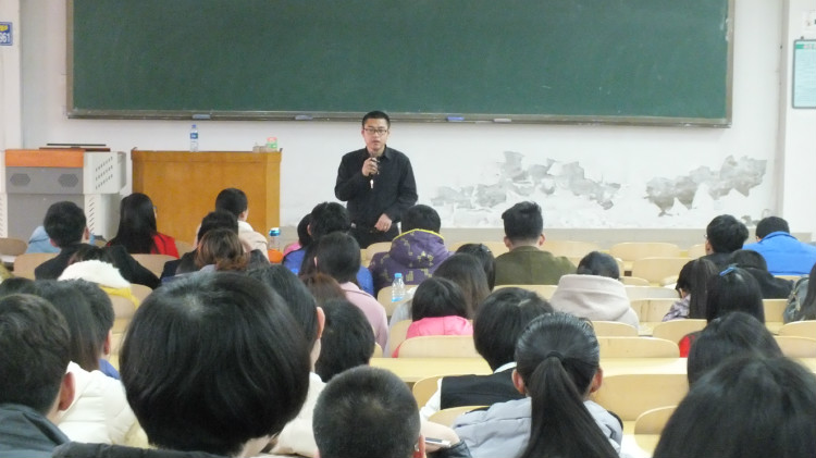 刘祥城开展毕业生教育